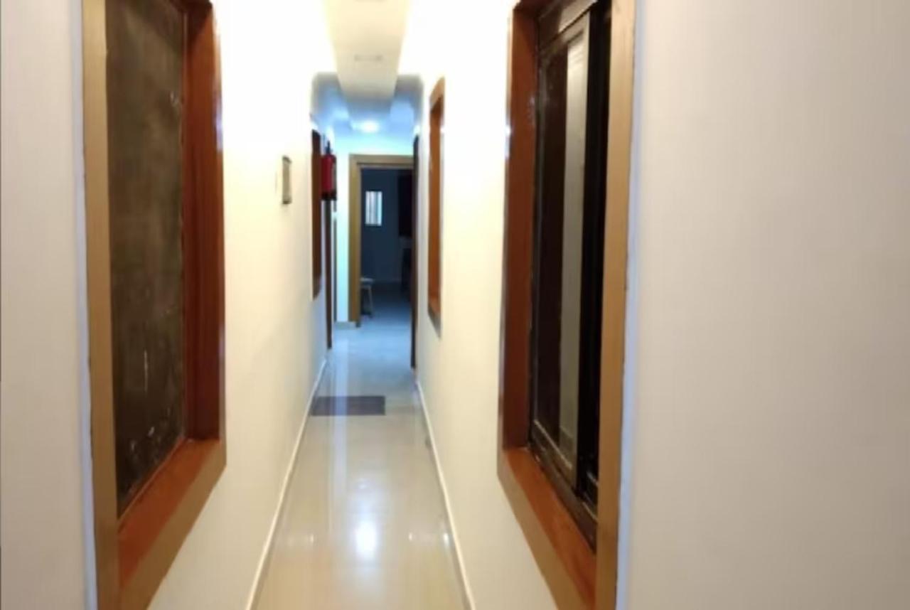 Goroomgo New Ashiyana Palace Varanasi Dış mekan fotoğraf
